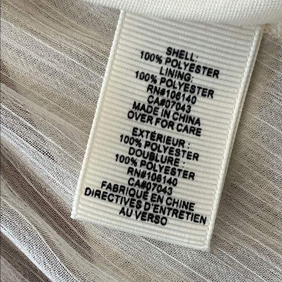 Ultra Pink XL Blouse Sheer Flutter Sleeve Cream - Picture 7 of 8